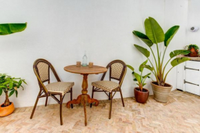 Casa Golden Bamboo, private patio & 100m from the river!